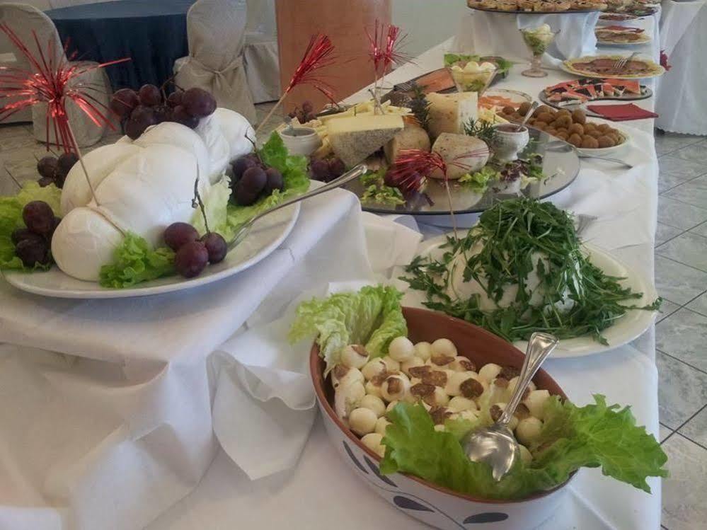 Hotel Ristorante Farneta Cortona Kültér fotó