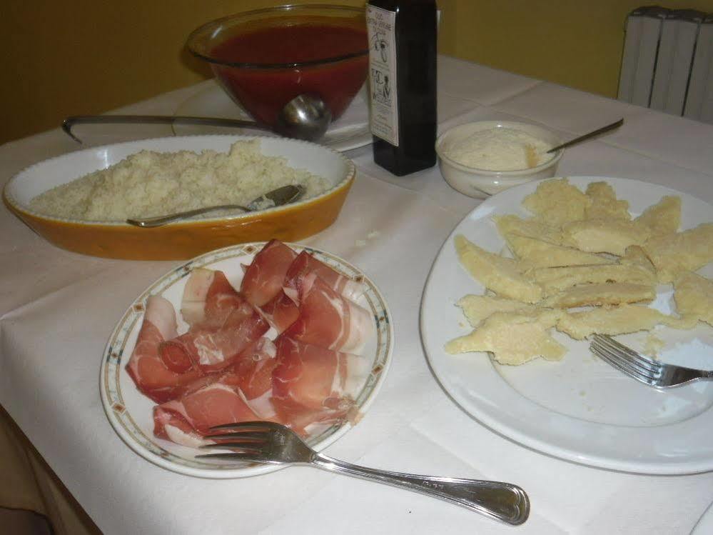Hotel Ristorante Farneta Cortona Kültér fotó