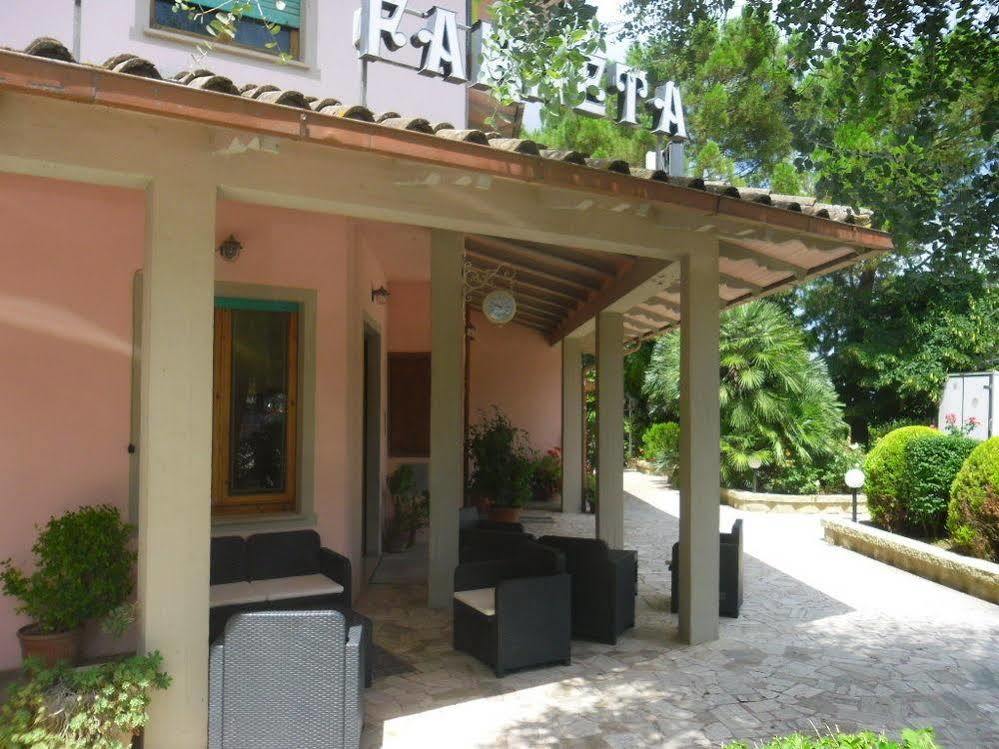 Hotel Ristorante Farneta Cortona Kültér fotó